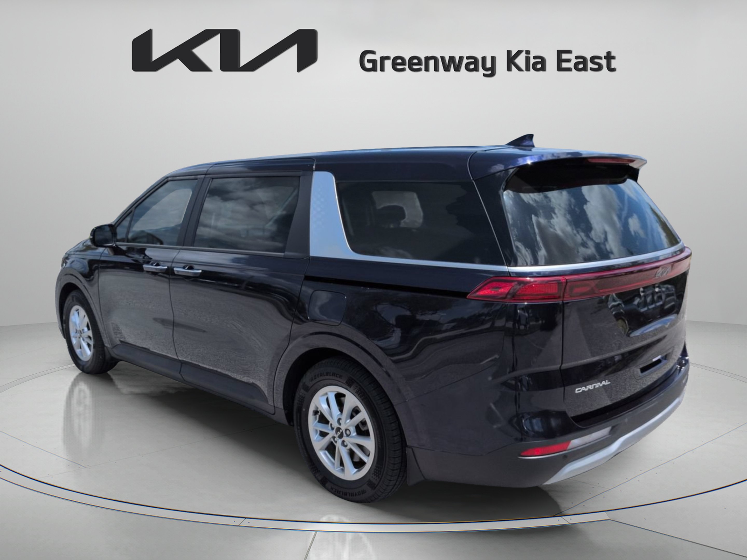 Certified Used 2024 Deep Chroma Blue Kia LX image 8