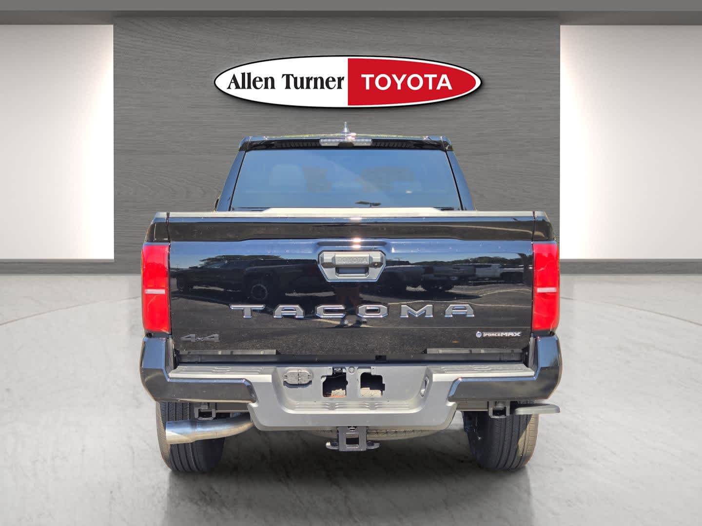 2025 Toyota Tacoma TRD Sport - Photo 7