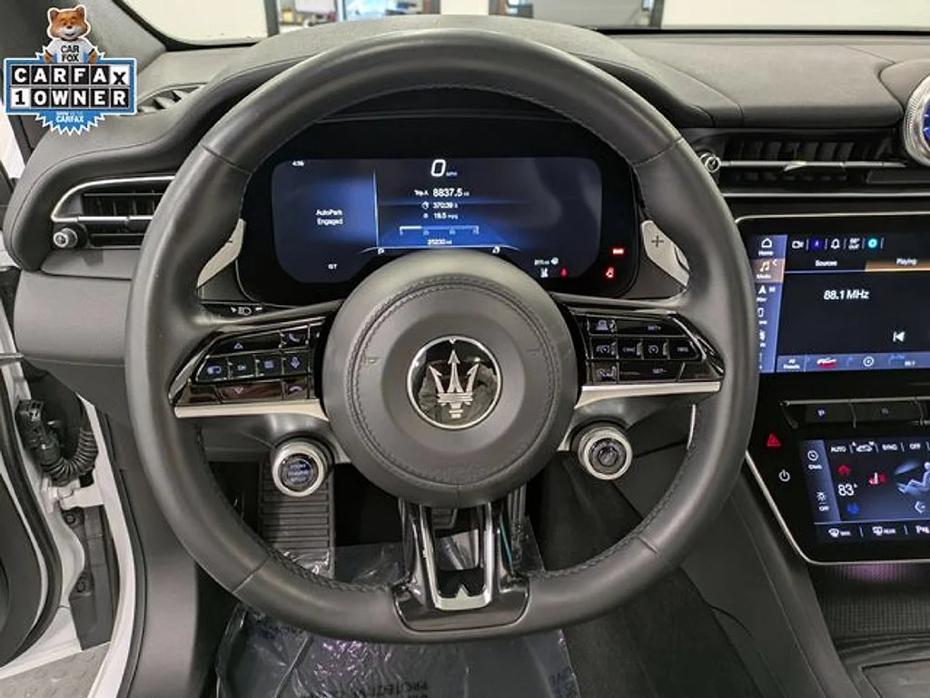 Used 2023  Maserati Modena image 19