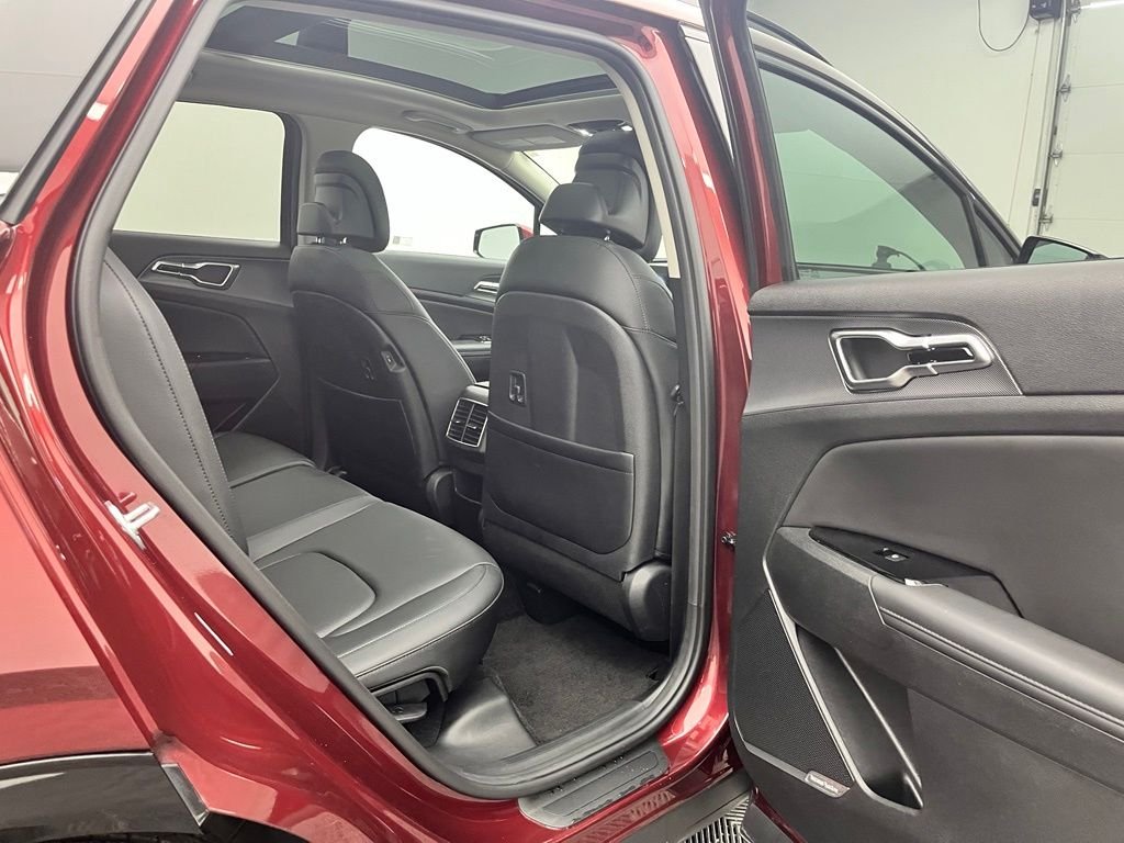 Used 2023 Red Kia SX image 36