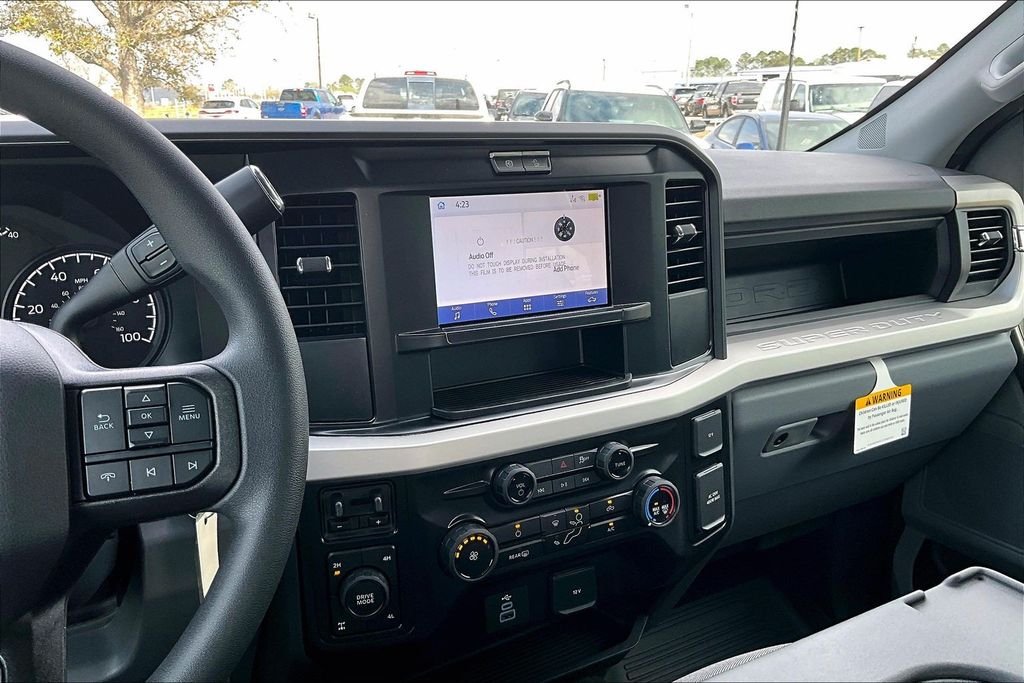 New 2026 Ford Super Duty F-250 XL 4D Crew Cab