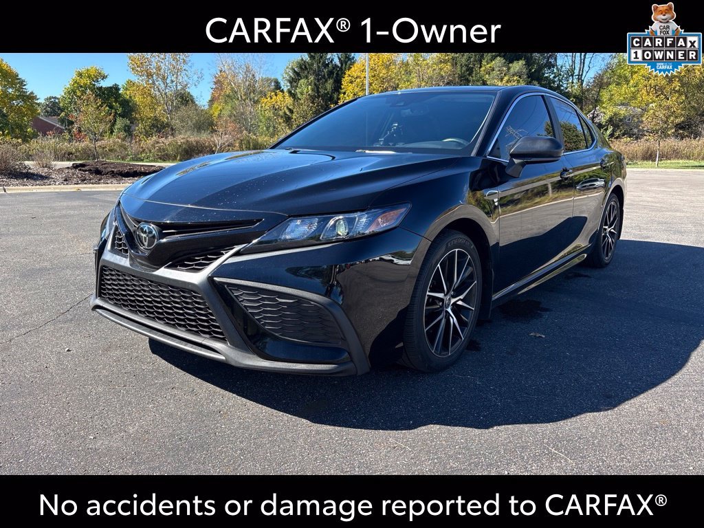 Used 2022 Black Toyota SE image 2