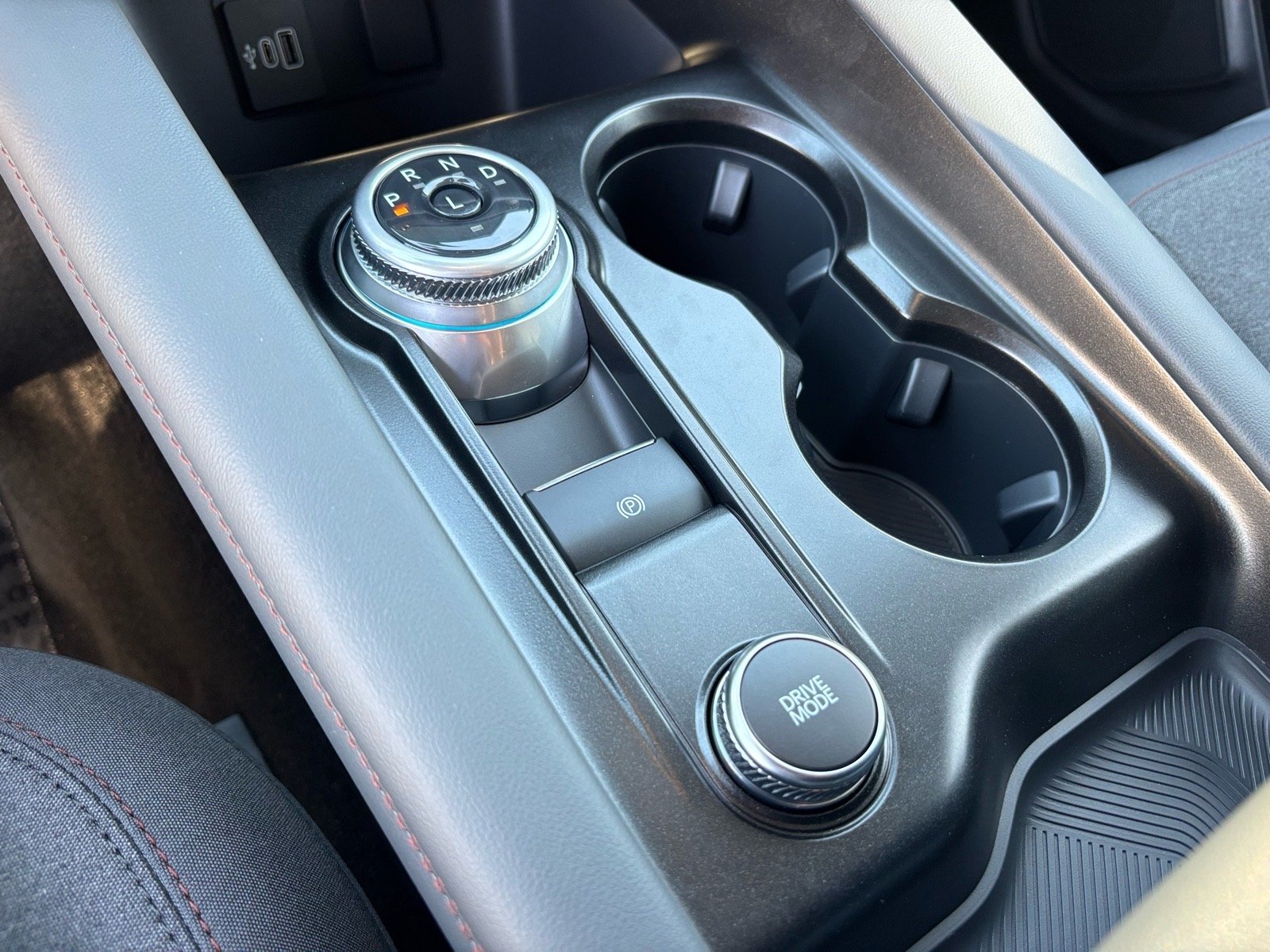 New 2026 Space White Metallic Ford Active image 20