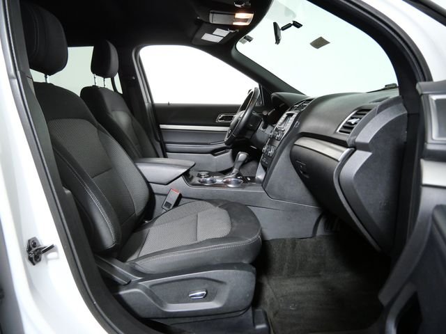 Used 2018 White Ford XLT image 8