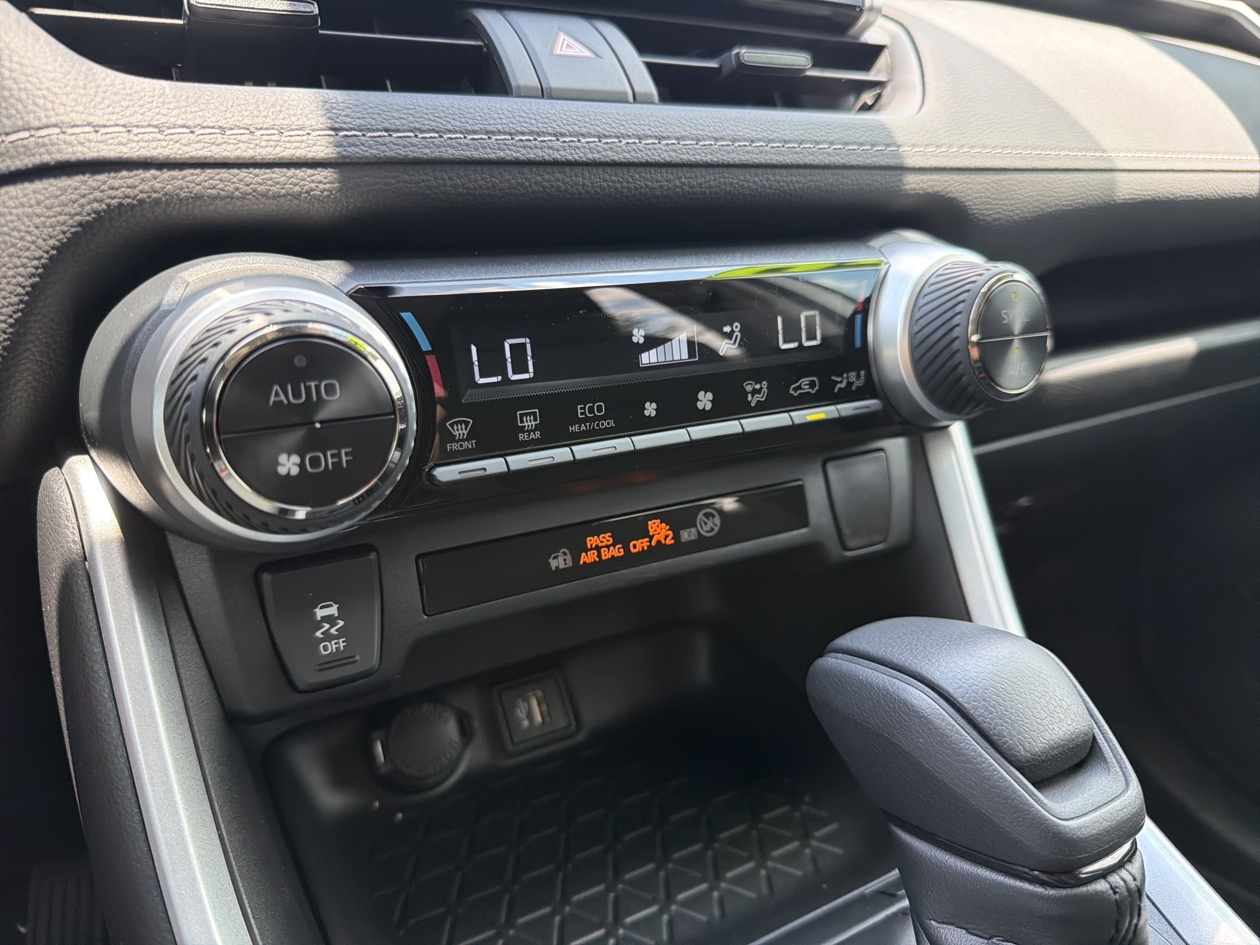 Certified Used 2023 Wind Chill Pearl Toyota LE image 8