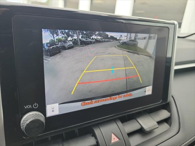 Certified Used 2023 ICE CAP Toyota  image 30