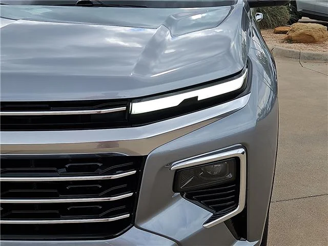 Used 2026 Sterling Gray Metallic Chevrolet High Country Front-Wheel Drive image 7