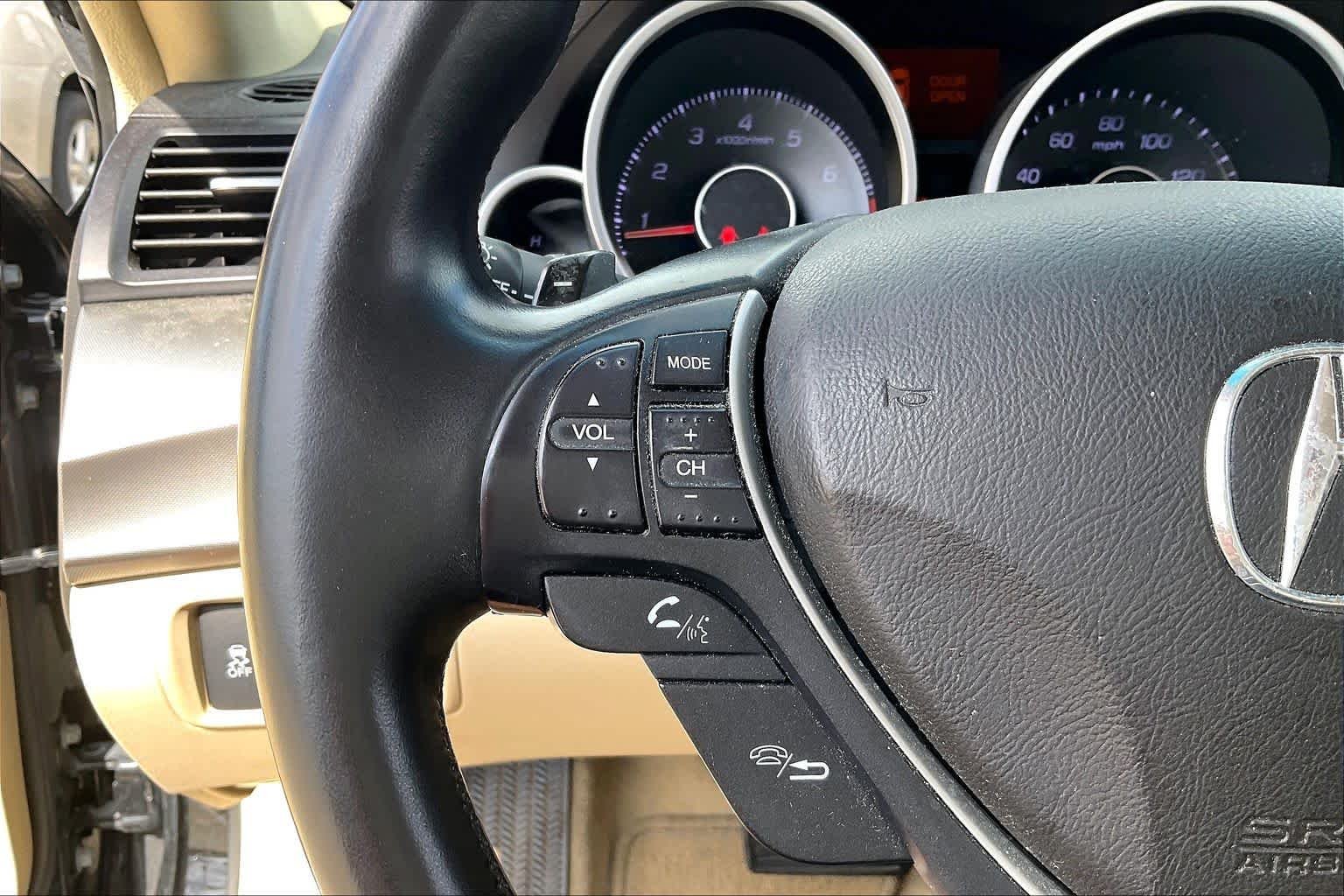 Used 2010 Crystal Black Pearl Acura  image 21