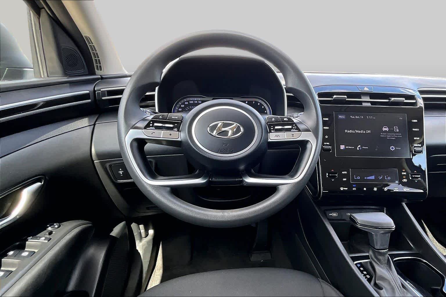 Used 2024 Black Pearl Hyundai SEL image 6