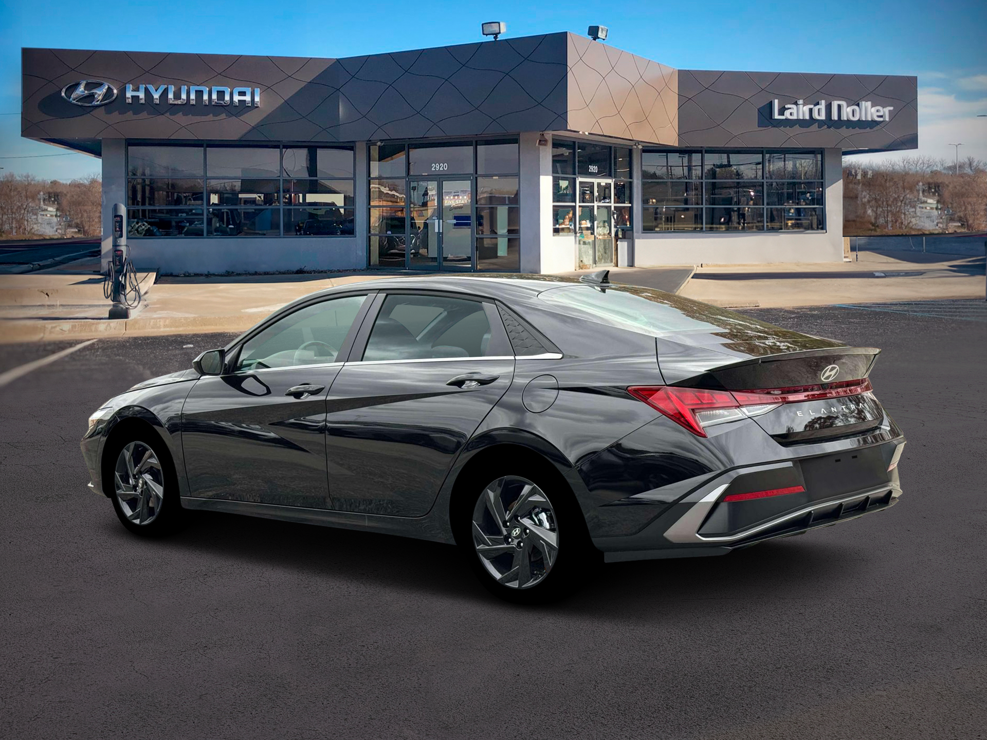 View vehicle photo 4