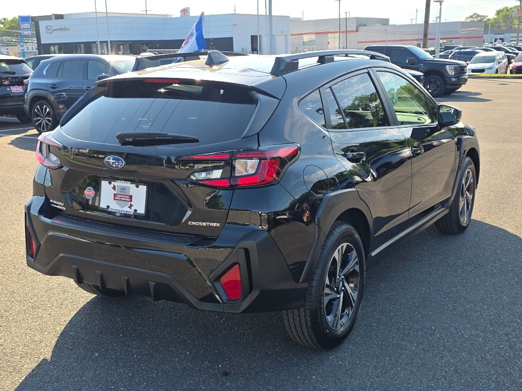Used 2024 Crystal Black Silica Subaru Premium image 16