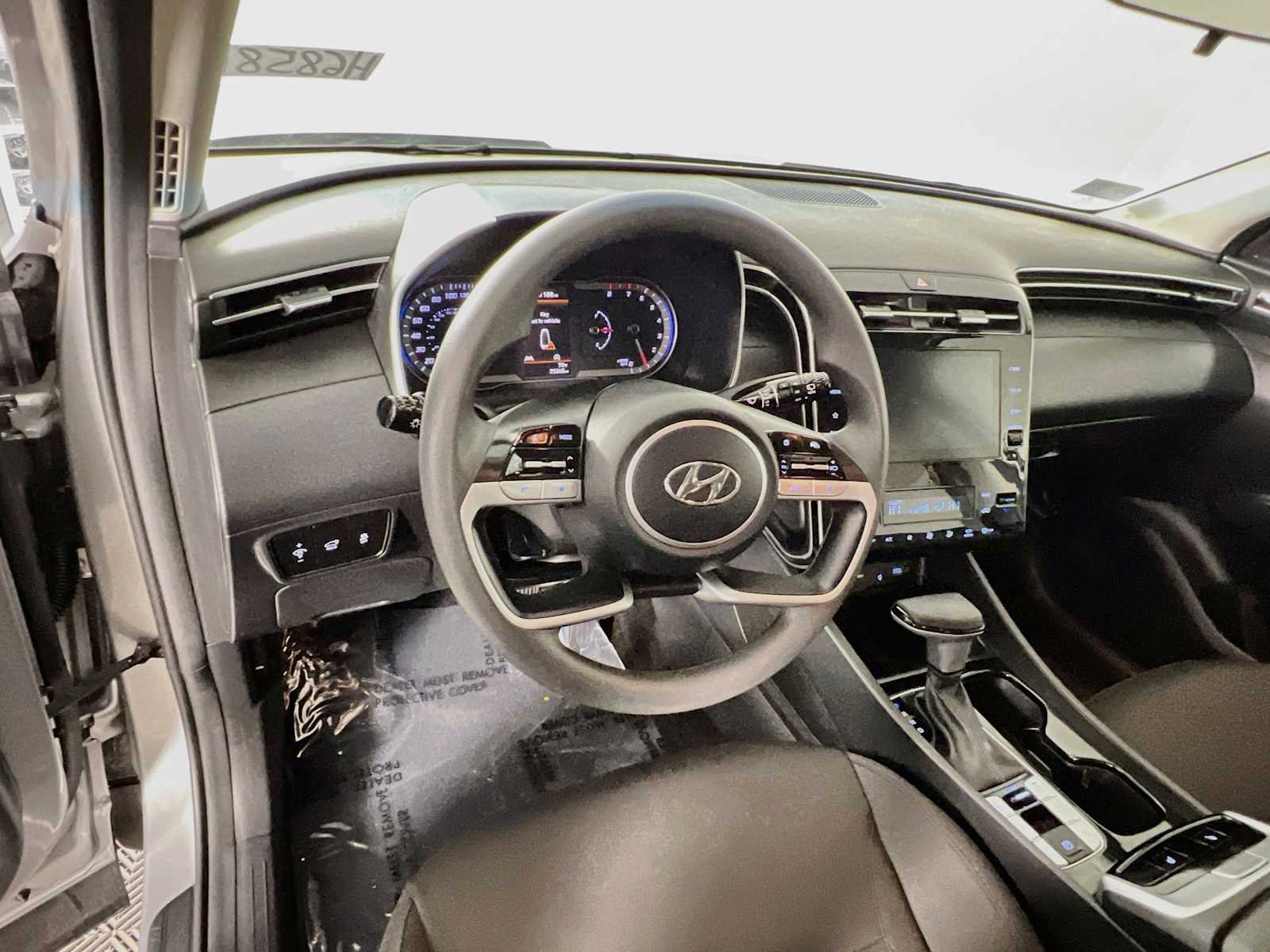 Used 2024 Shimmering Silver Hyundai SEL image 11