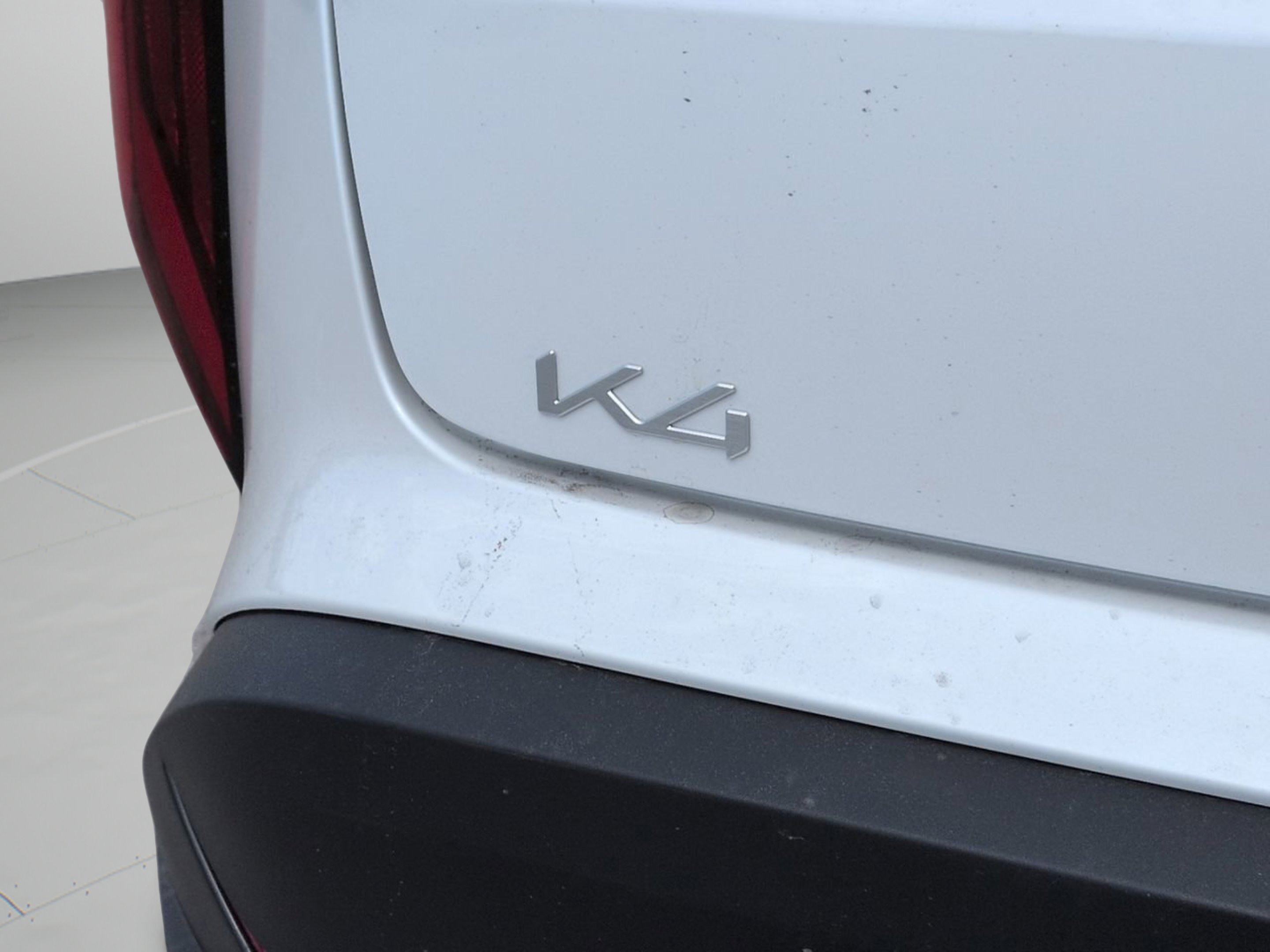 New 2026 Snow White Pearl Kia LXS image 13