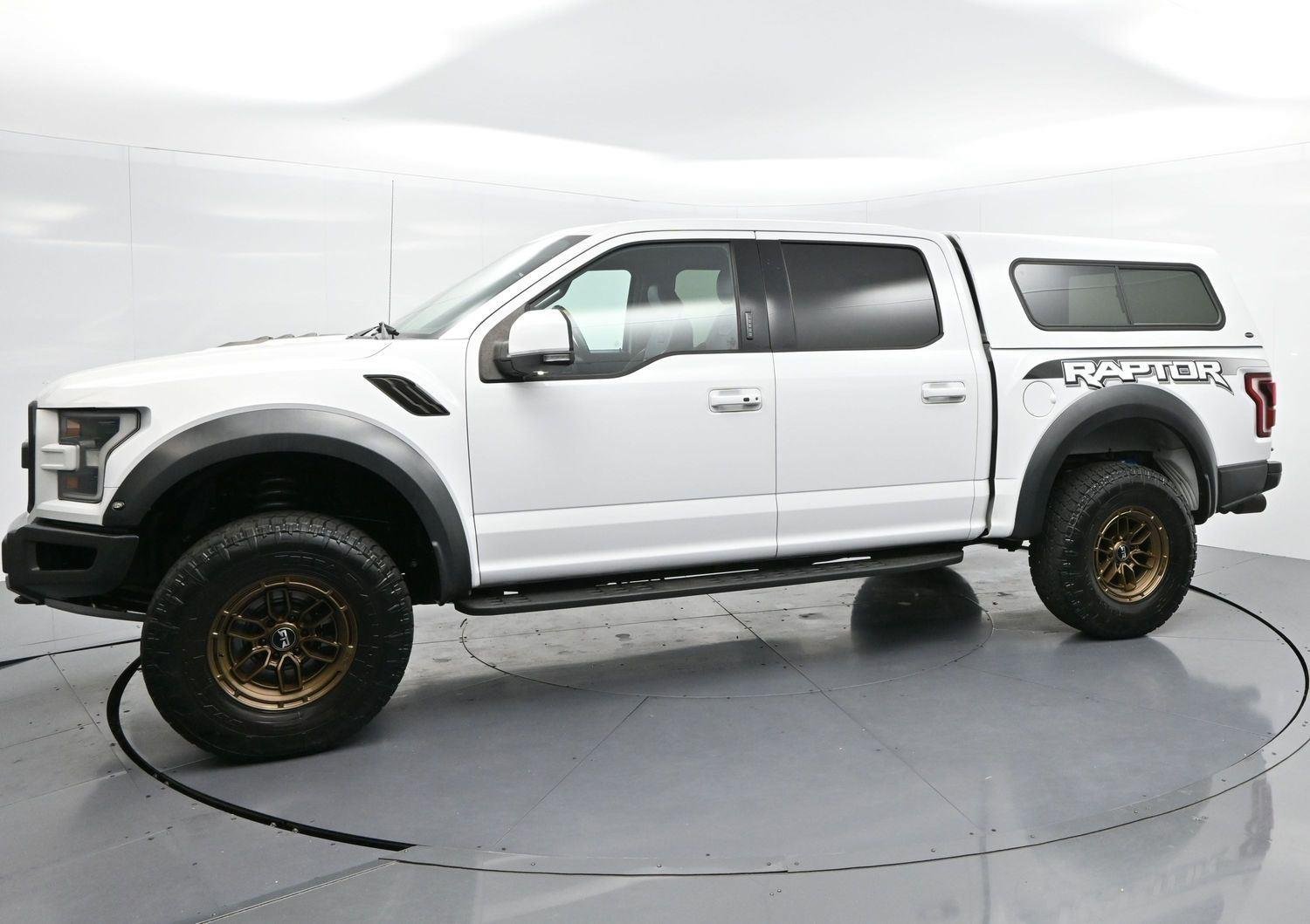 Used 2018 Oxford White Ford Raptor image 4