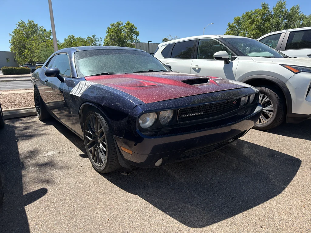 Used 2014 Octane Red Dodge R/T Plus image 3