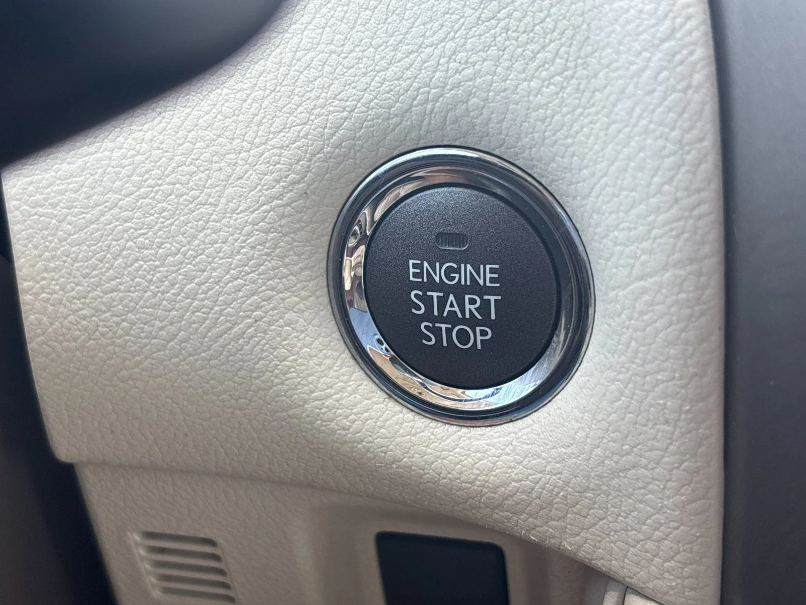 Used 2019 Onyx Black Lexus 460 image 23