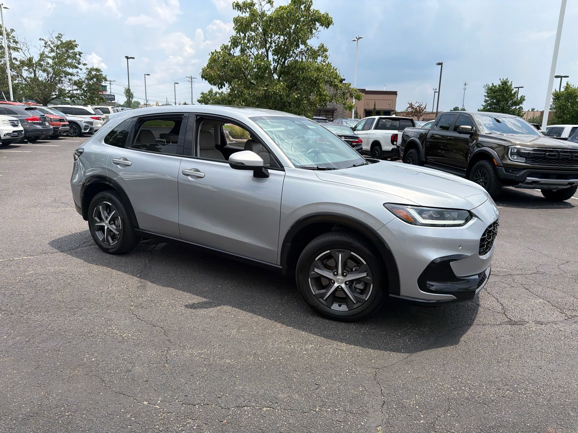 Certified Used 2025 Lunar Silver Metallic Honda AWD EX-L image 34
