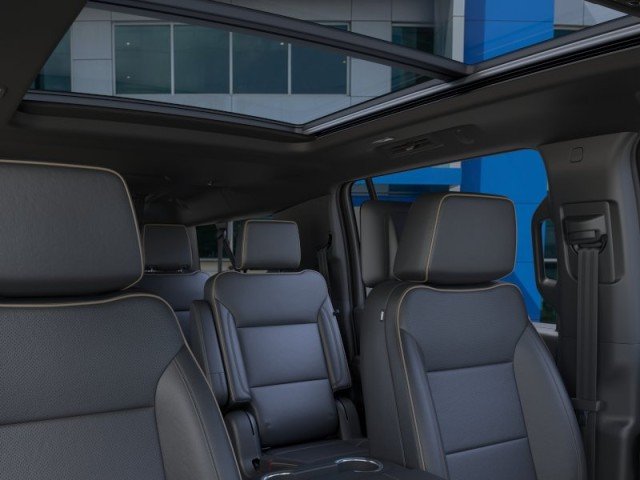 2026 Chevrolet Suburban Premier - Photo 24