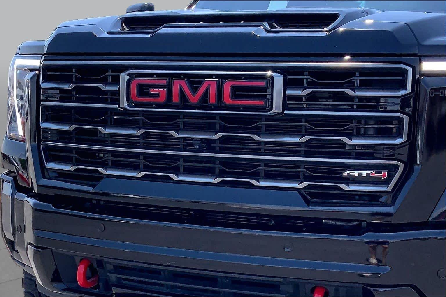 Used 2024 Onyx Black GMC AT4 image 30