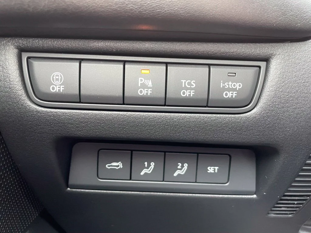 New 2026 Beige/tan Mazda 2.5 Turbo Meridian Edition image 24