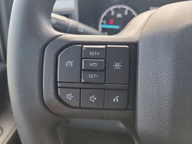 New 2026 Oxford White Ford XL image 23