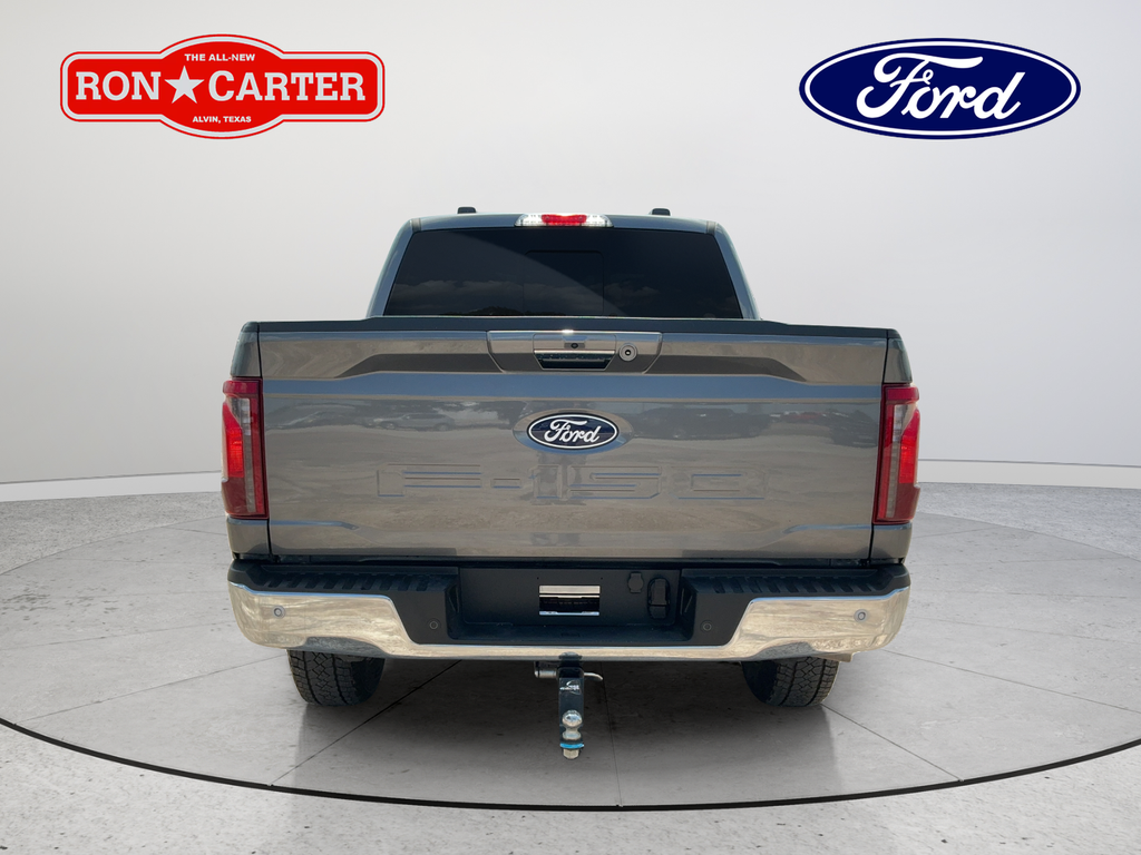 Used 2024 Silver Ford XLT image 5