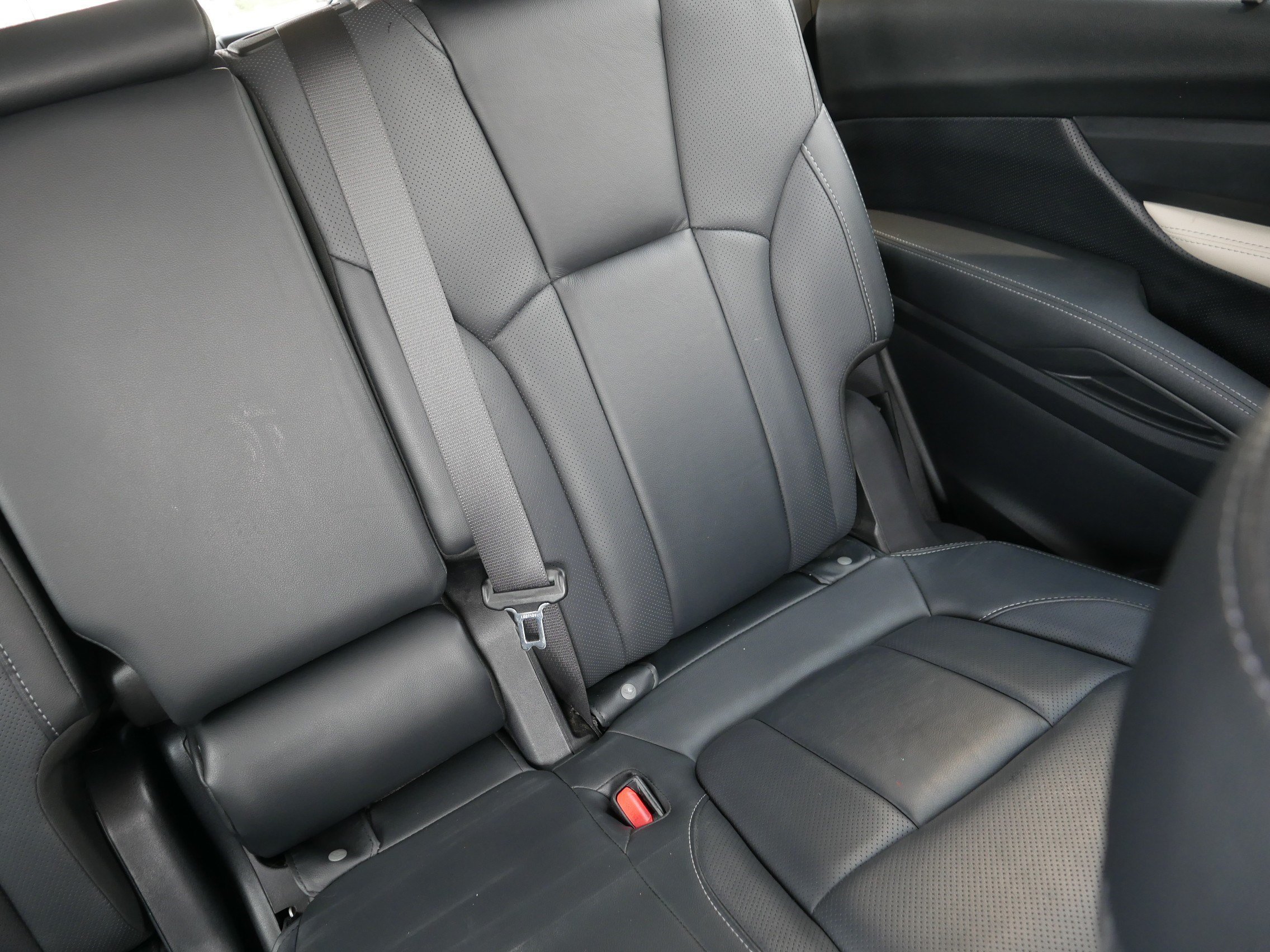 Used 2022 Magnetite Gray Metallic Subaru Limited image 14