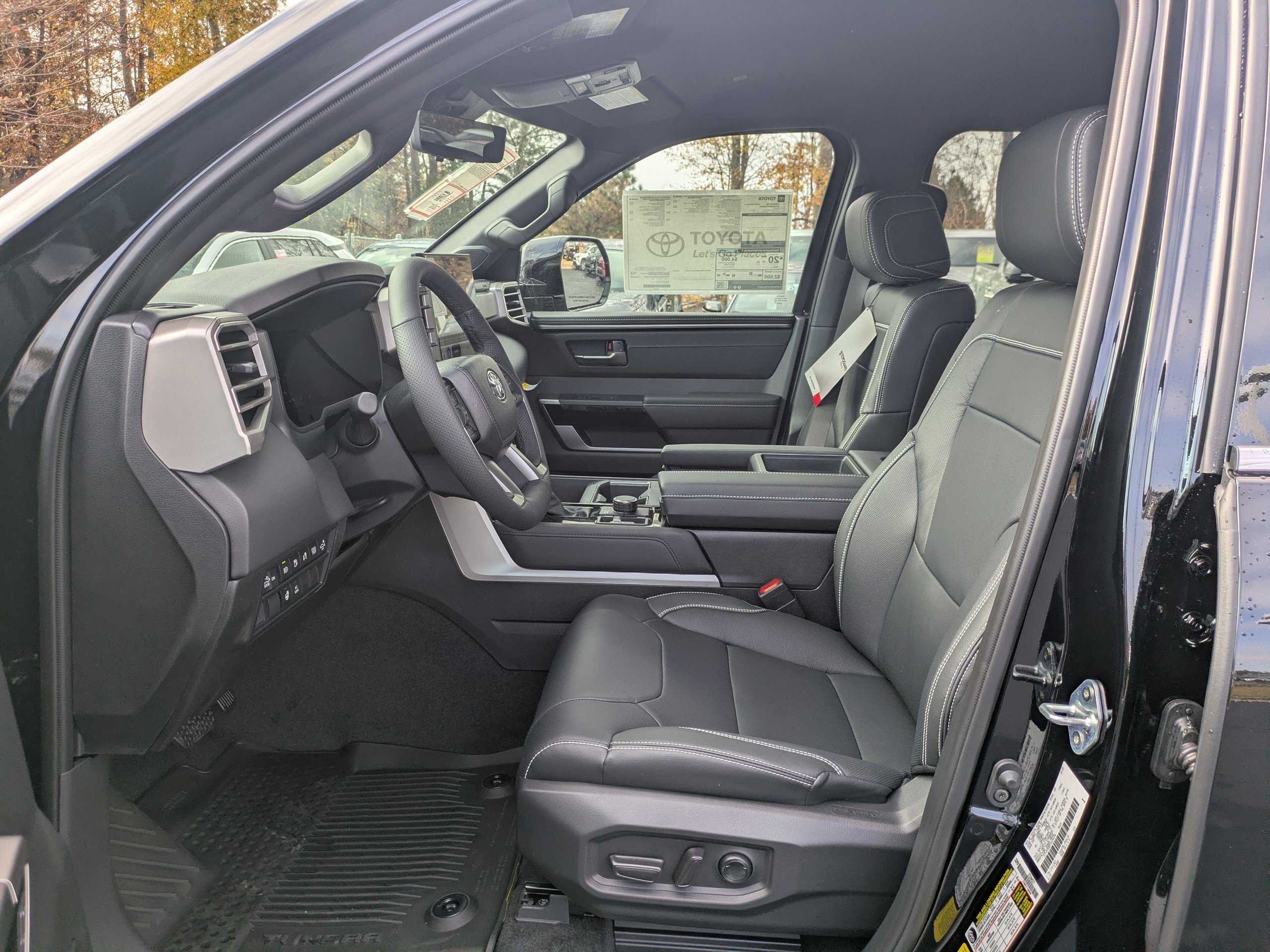 2026 Toyota Tundra Limited - Photo 21