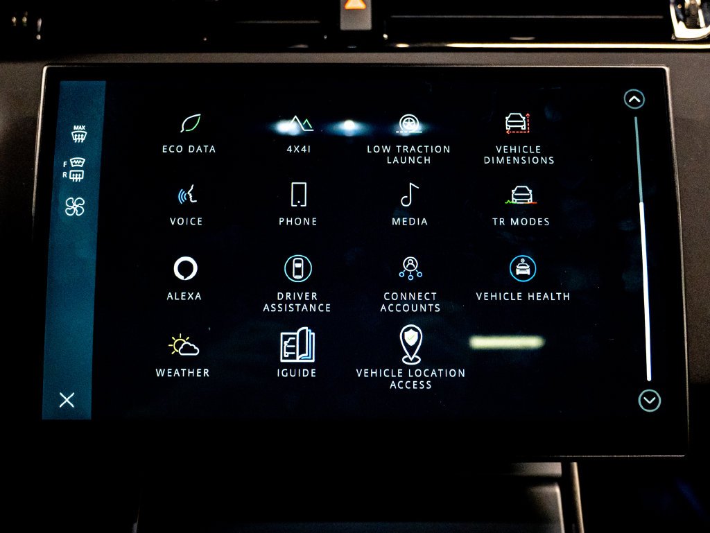 Used 2025 Black Land Rover S image 26