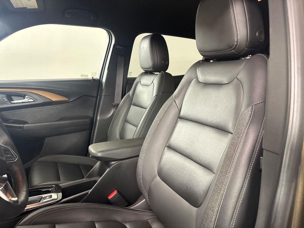 Used 2021 Brown Chevrolet ACTIV image 27