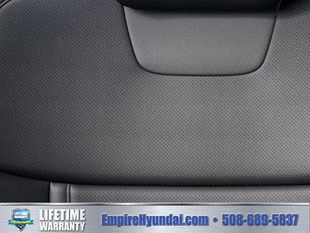 New 2026 Phantom Black Hyundai SEL Plus AWD image 17