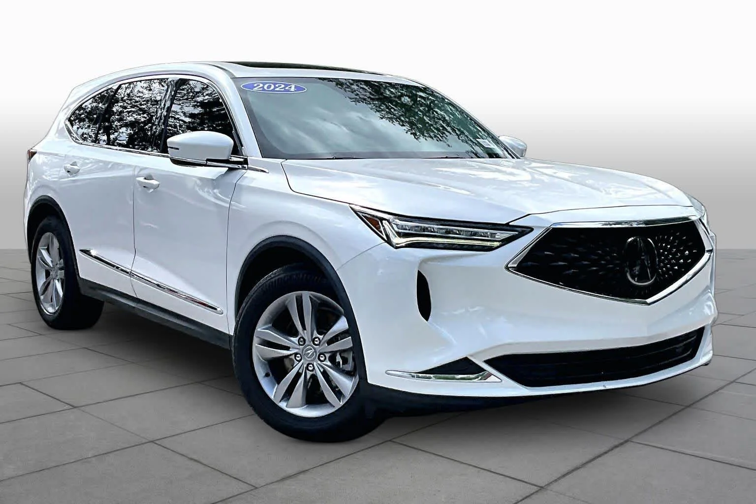 Used 2024 Platinum White Pearl Acura  image 3
