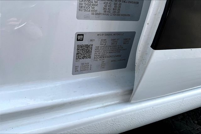 Used 2024 White Chevrolet RST image 20