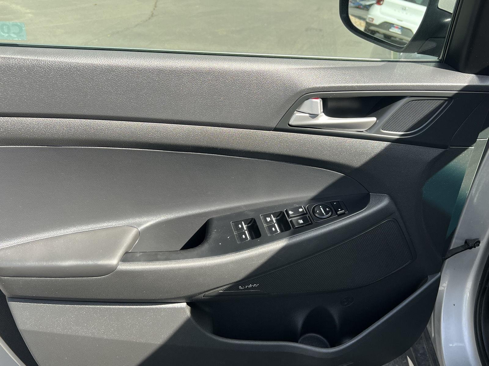 2020 Hyundai Tucson Limited - Photo 29