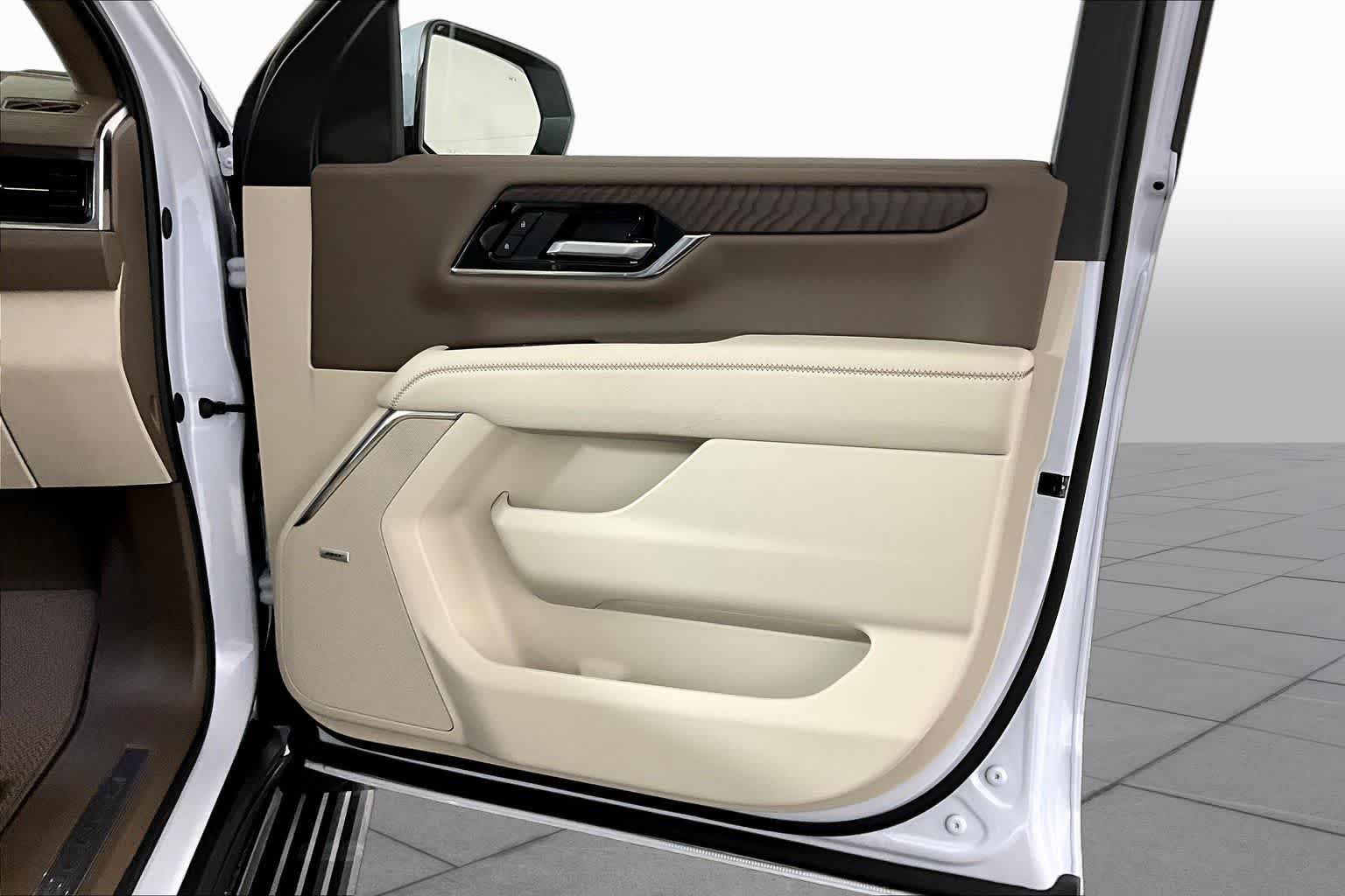 Certified Used 2026 Glacier White Tricoat GMC Denali image 22