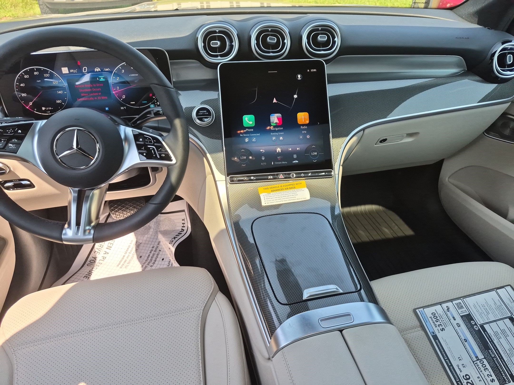 New 2027 Graphite Grey Metallic Mercedes-Benz GLC 300 image 73