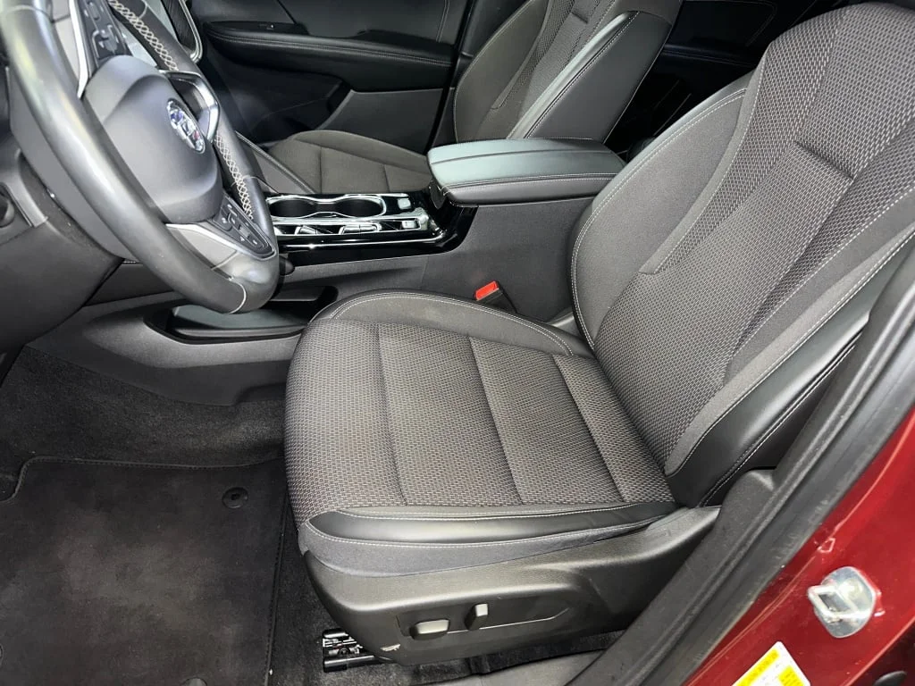 Used 2023 Cinnabar Metallic Buick Preferred image 5