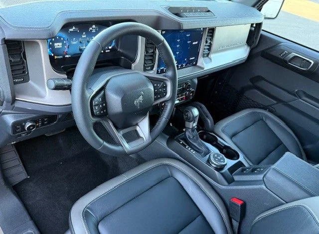 New 2025 Oxford White Ford Outer Banks® image 13