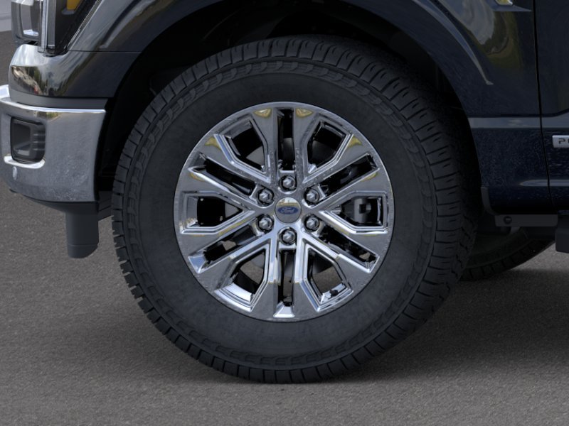 New 2025 Agate Black Metallic Ford LARIAT® image 19
