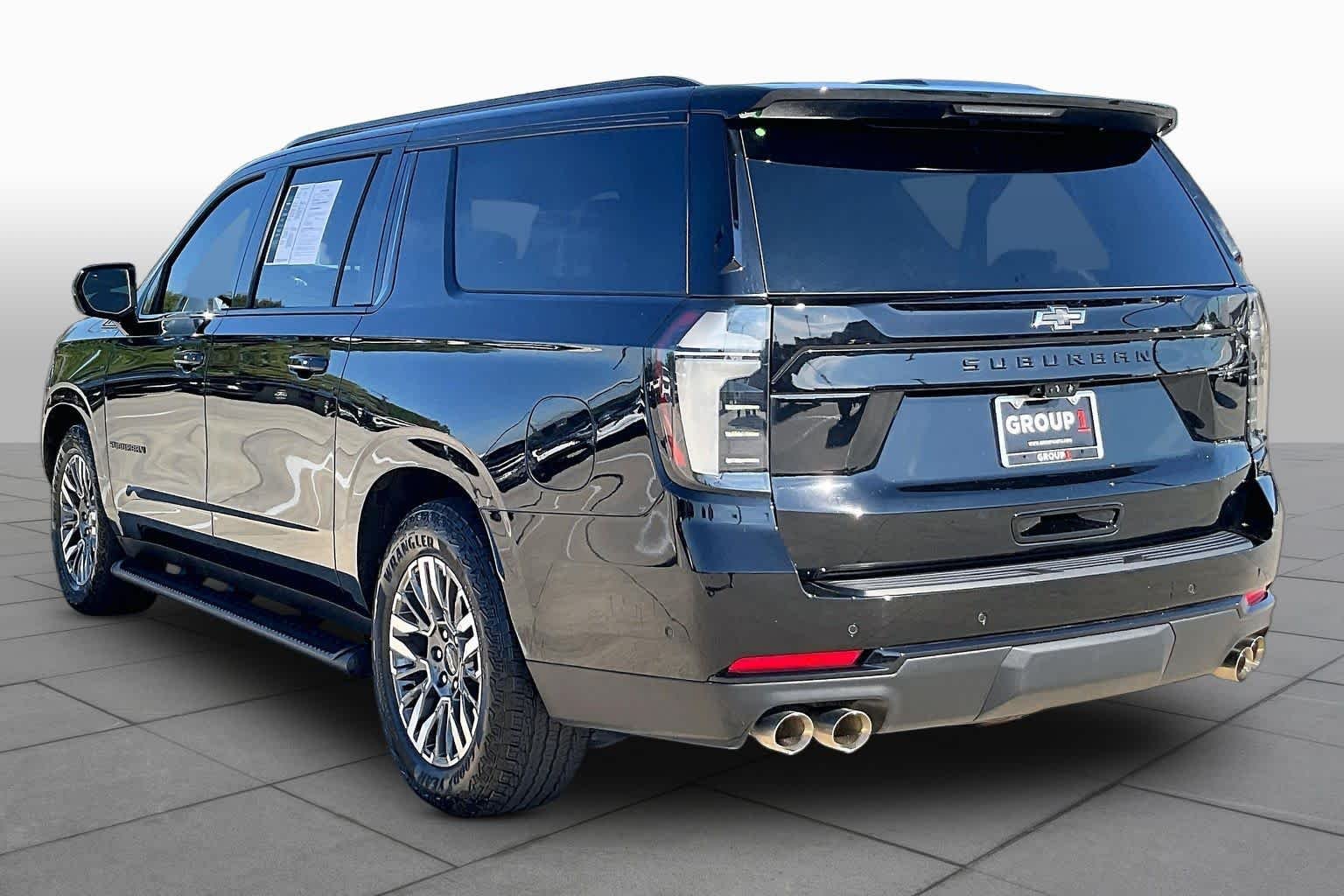 Used 2025 Black Chevrolet Z71 image 11