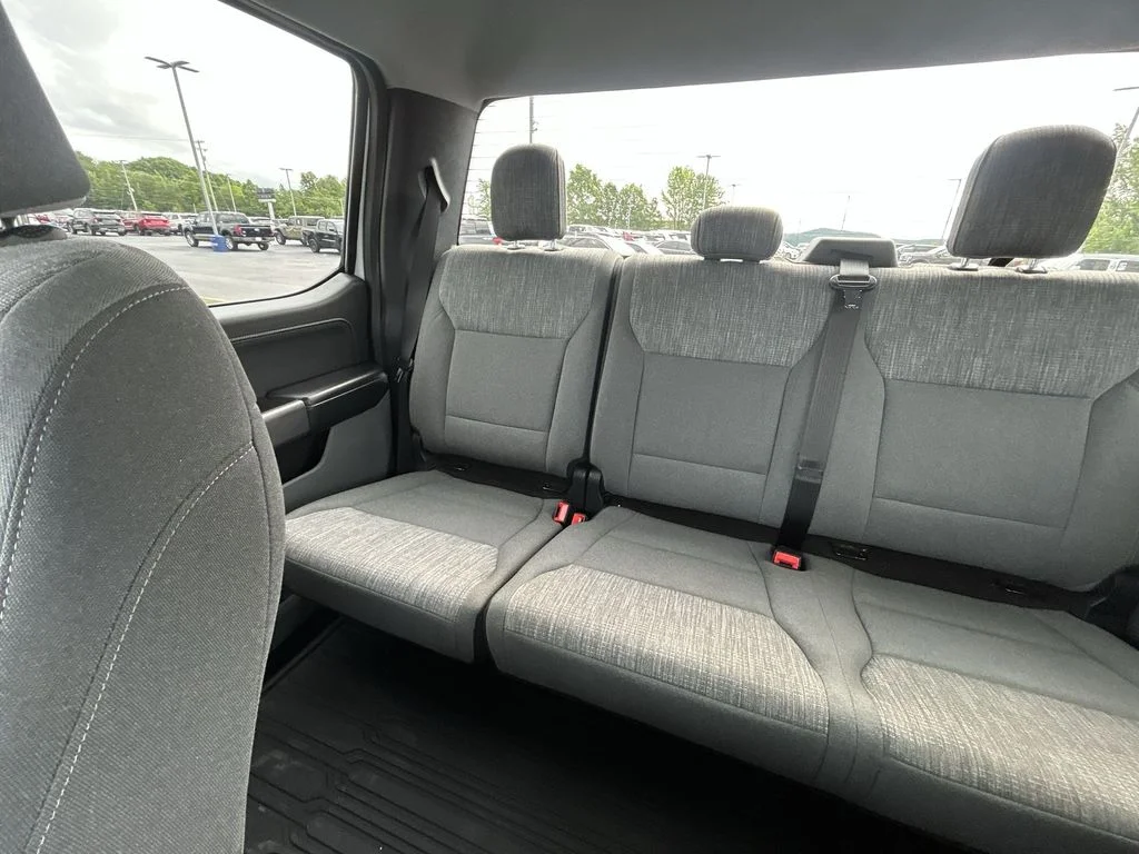 Used 2021 White Ford XLT image 14