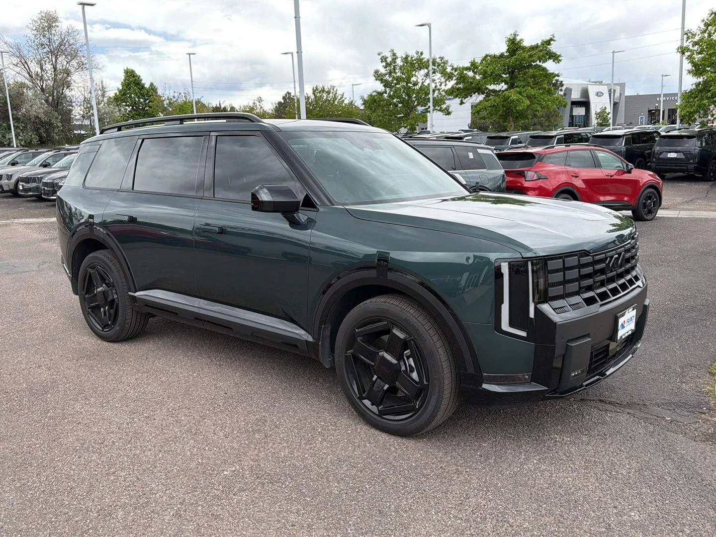 Used 2027 Black Jade Green Kia X-Line EX image 5