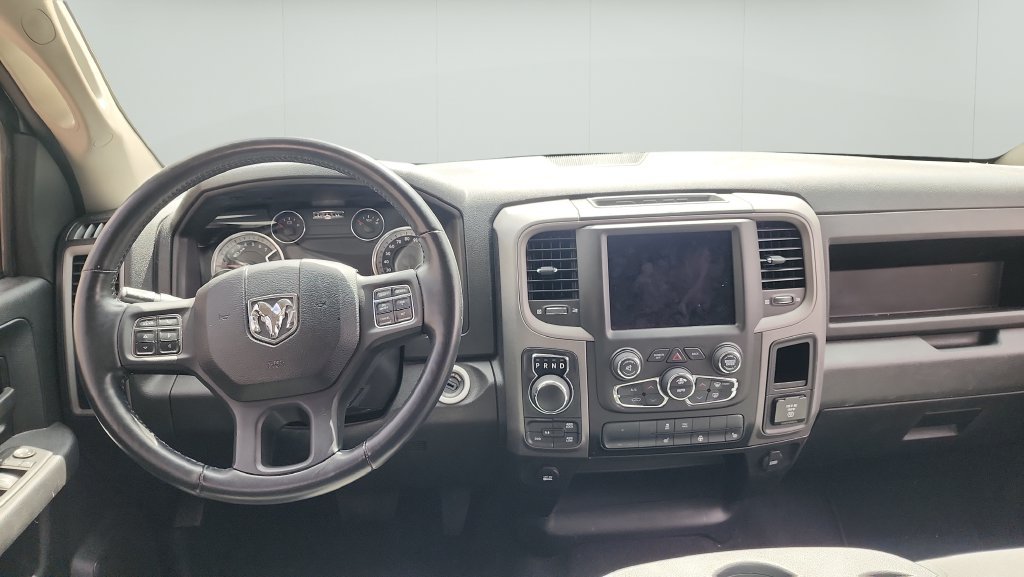 Used 2022 Silver Ram Tradesman image 12