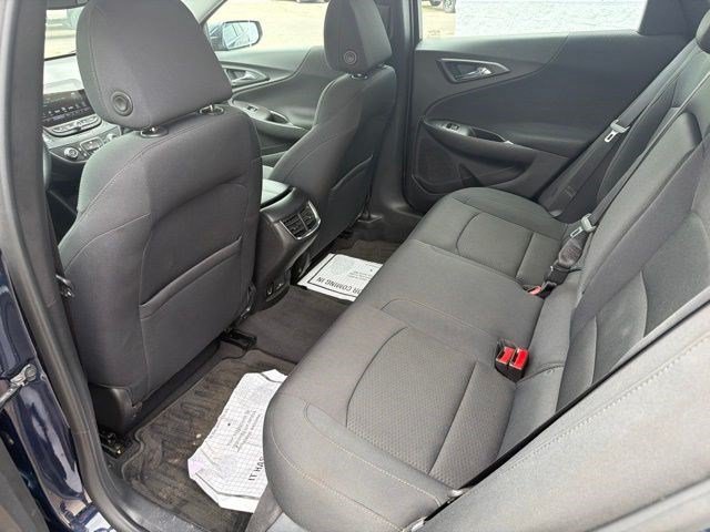 Used 2017 Blue Velvet Metallic Chevrolet LT image 15