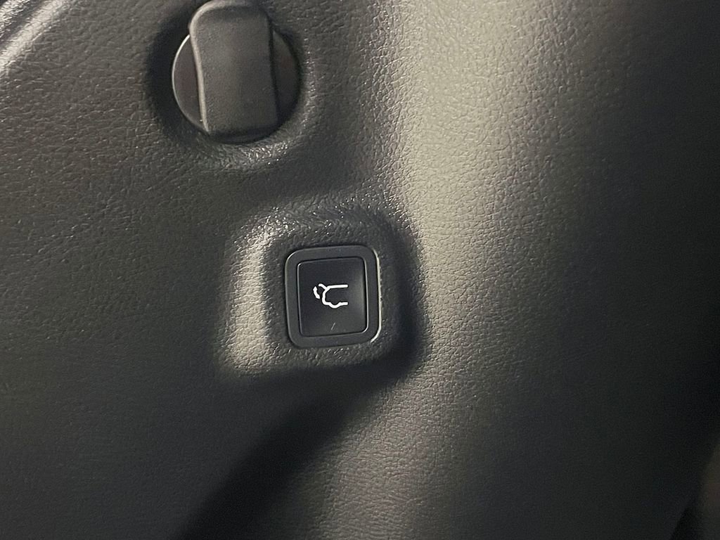 Used 2026 Red Jeep Trailhawk image 13