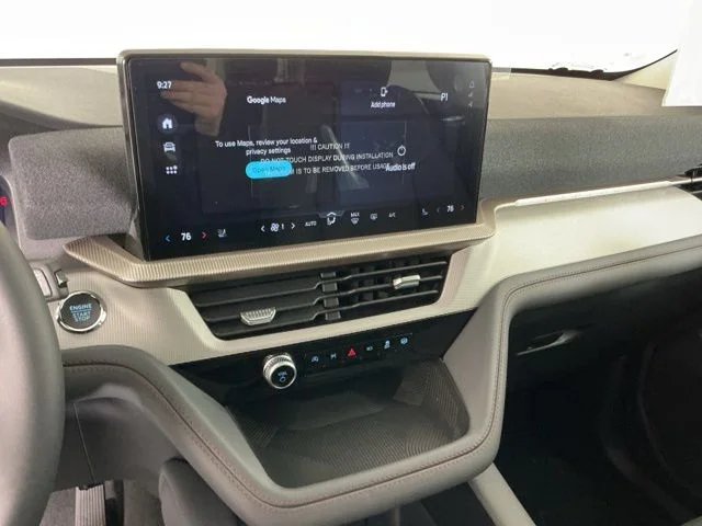 New 2026 Star White Metallic Tri-Coat Ford Active image 19