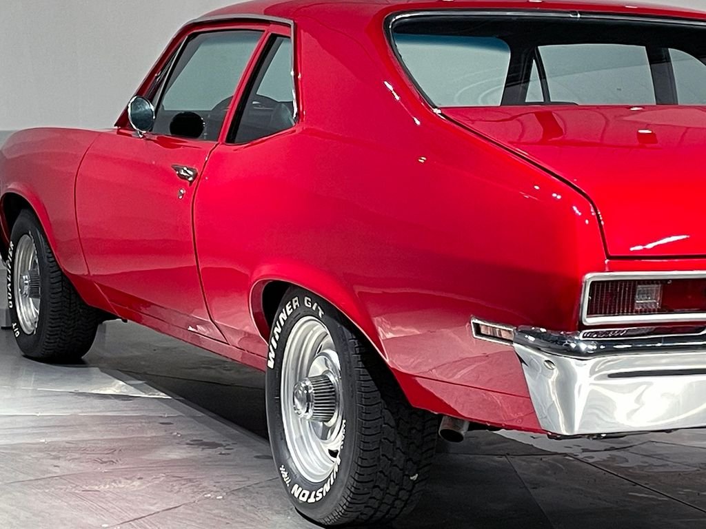 Used 1972 Red Chevrolet  image 34