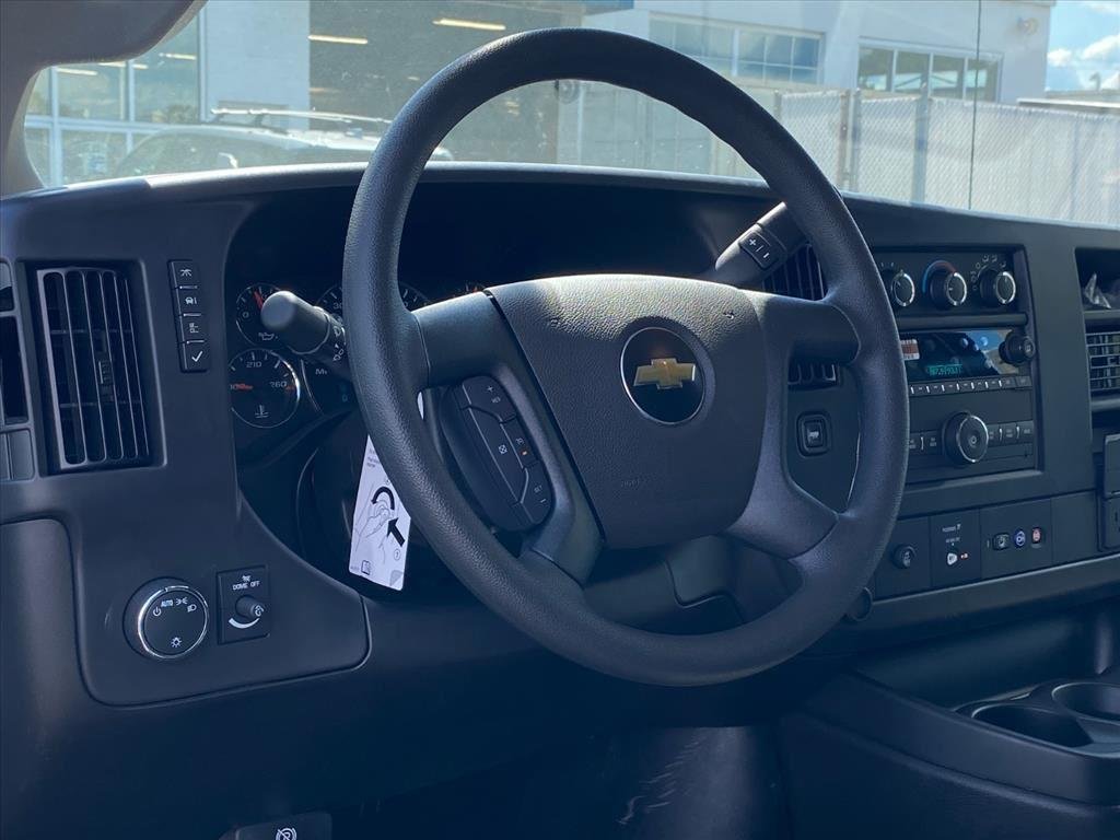 2025 Chevrolet Express Cargo Work Van - Photo 11