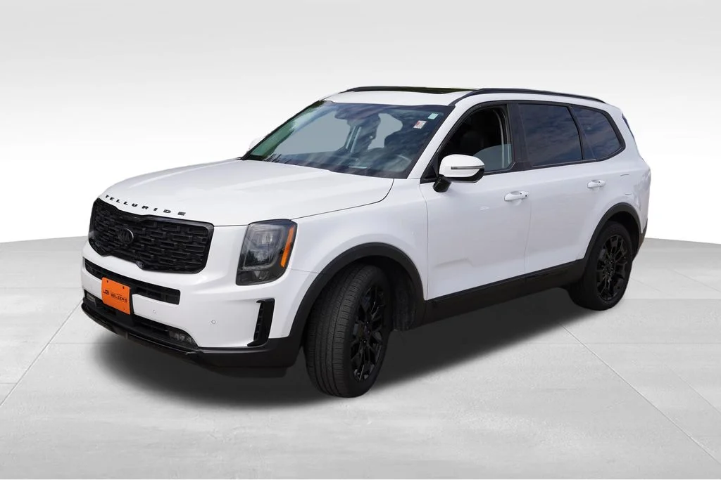Used 2021 Glacial White Pearl Kia SX image 11