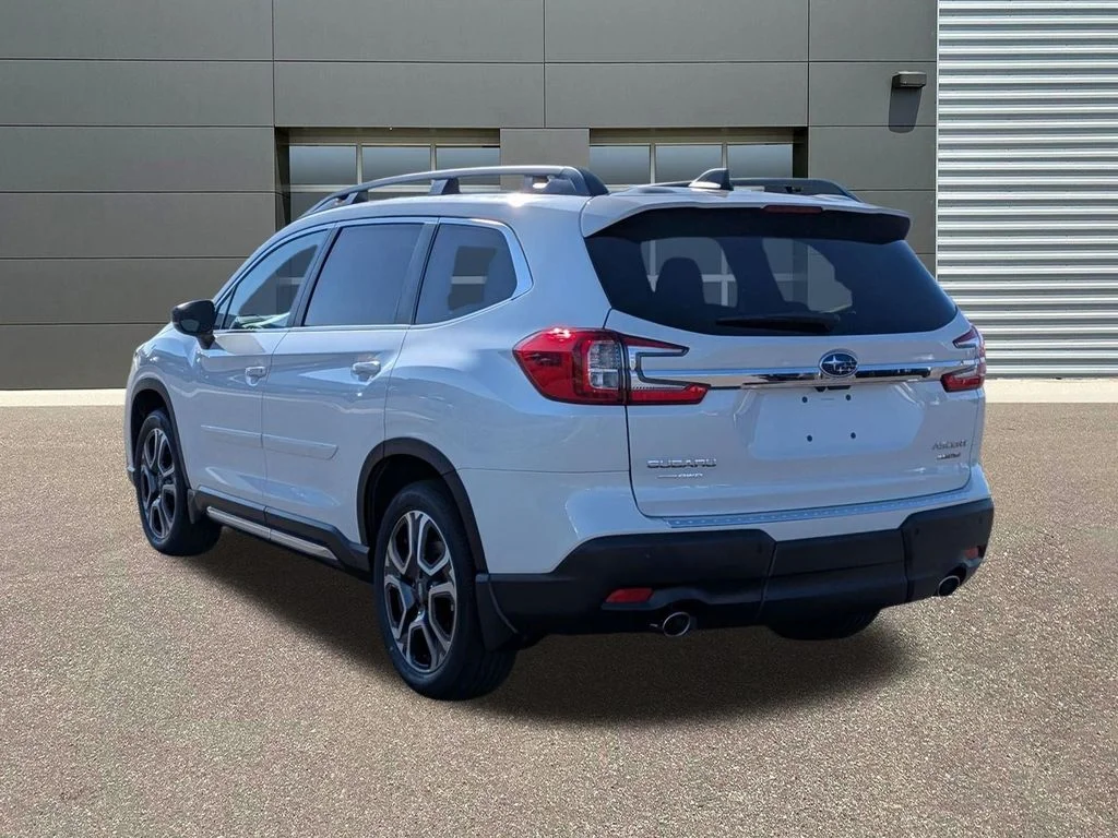 New 2026 CRYSTAL WHITE PEARL Subaru Limited 7-Passenger image 8